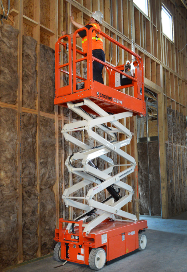 Snorkel S3215E sähkökäyttöinen saksinostin